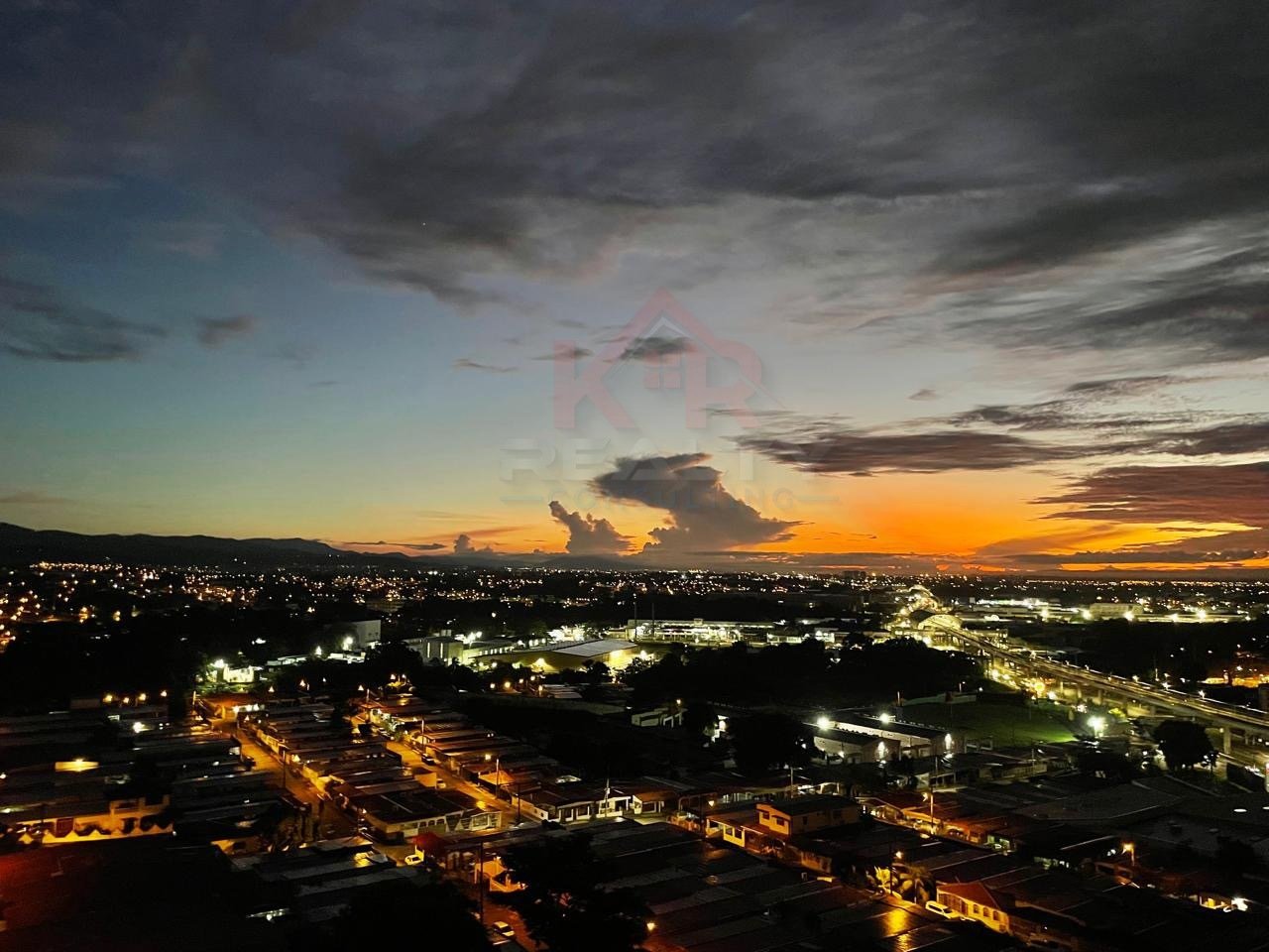 ALQUILER DE APARTAMENTO EN EL CRISOL PH MYSTIC HILLS
