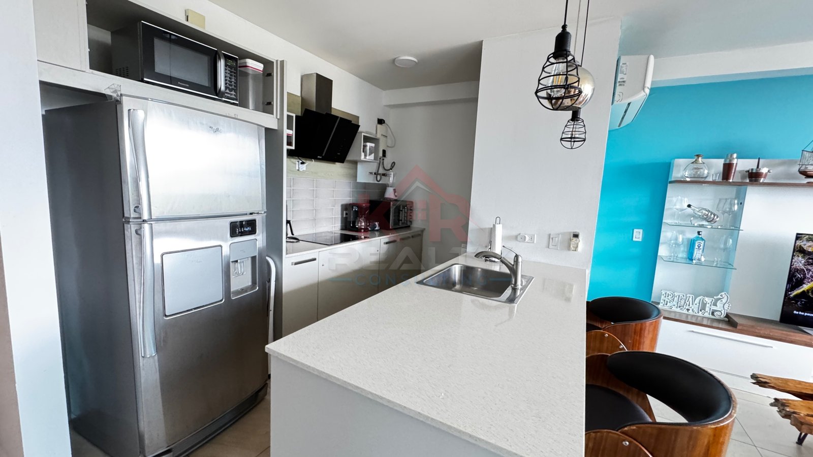 APARTAMENTO EN VENTA EN GORGONA, ROYAL PALM, INVERSIONISTA o JUBILADO