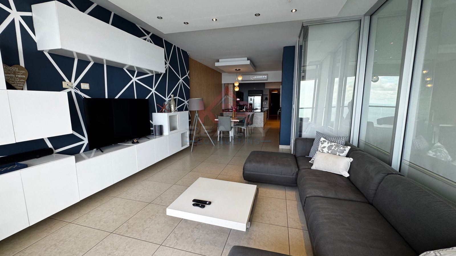 APARTAMENTO EN ALQUILER, AV. BALBOA RIVAGE, VISTA AL MAR, AMOBLADO APARTAMENTO EN ALQUILER, AV. BALBOA RIVAGE, VISTA AL MAR, AMOBLADO