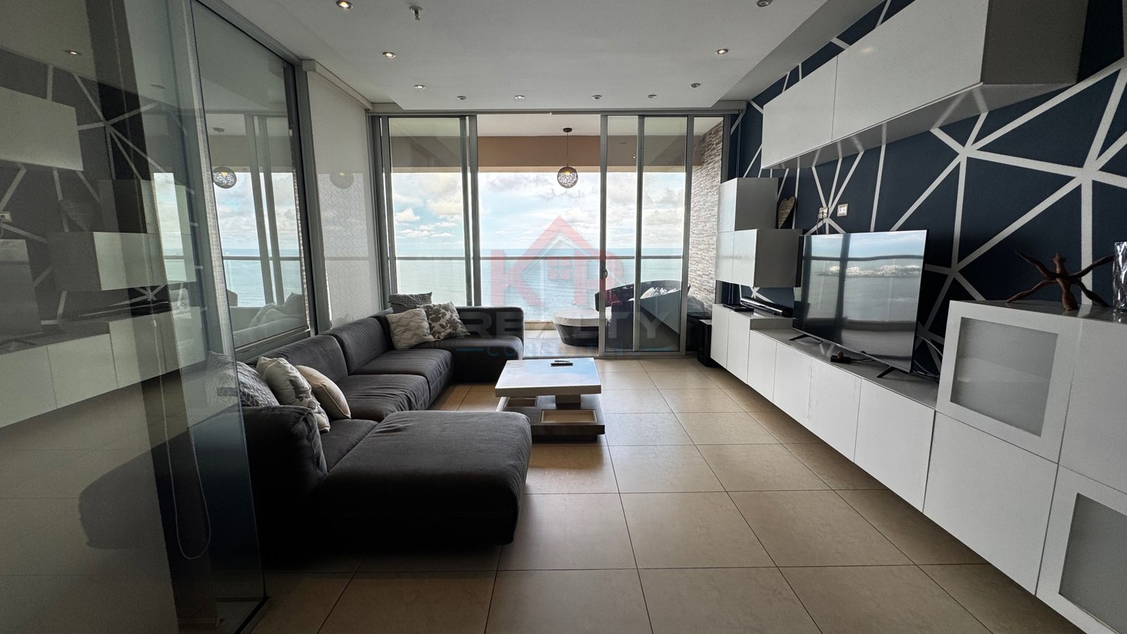 APARTAMENTO EN ALQUILER, AV. BALBOA RIVAGE, VISTA AL MAR, AMOBLADO APARTAMENTO EN ALQUILER, AV. BALBOA RIVAGE, VISTA AL MAR, AMOBLADO