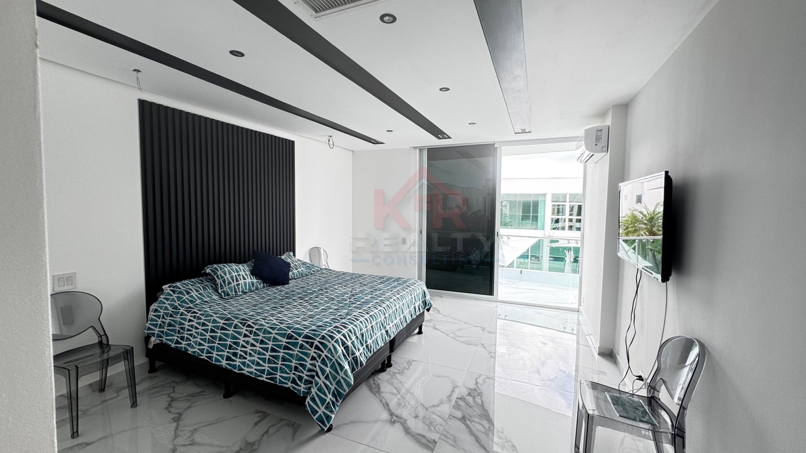 VENTA DE CASA EN COSTA ESMERALDA COSTA SUR, DE LUJO REMODELADA. VENTA DE CASA EN COSTA ESMERALDA COSTA SUR, DE LUJO REMODELADA.