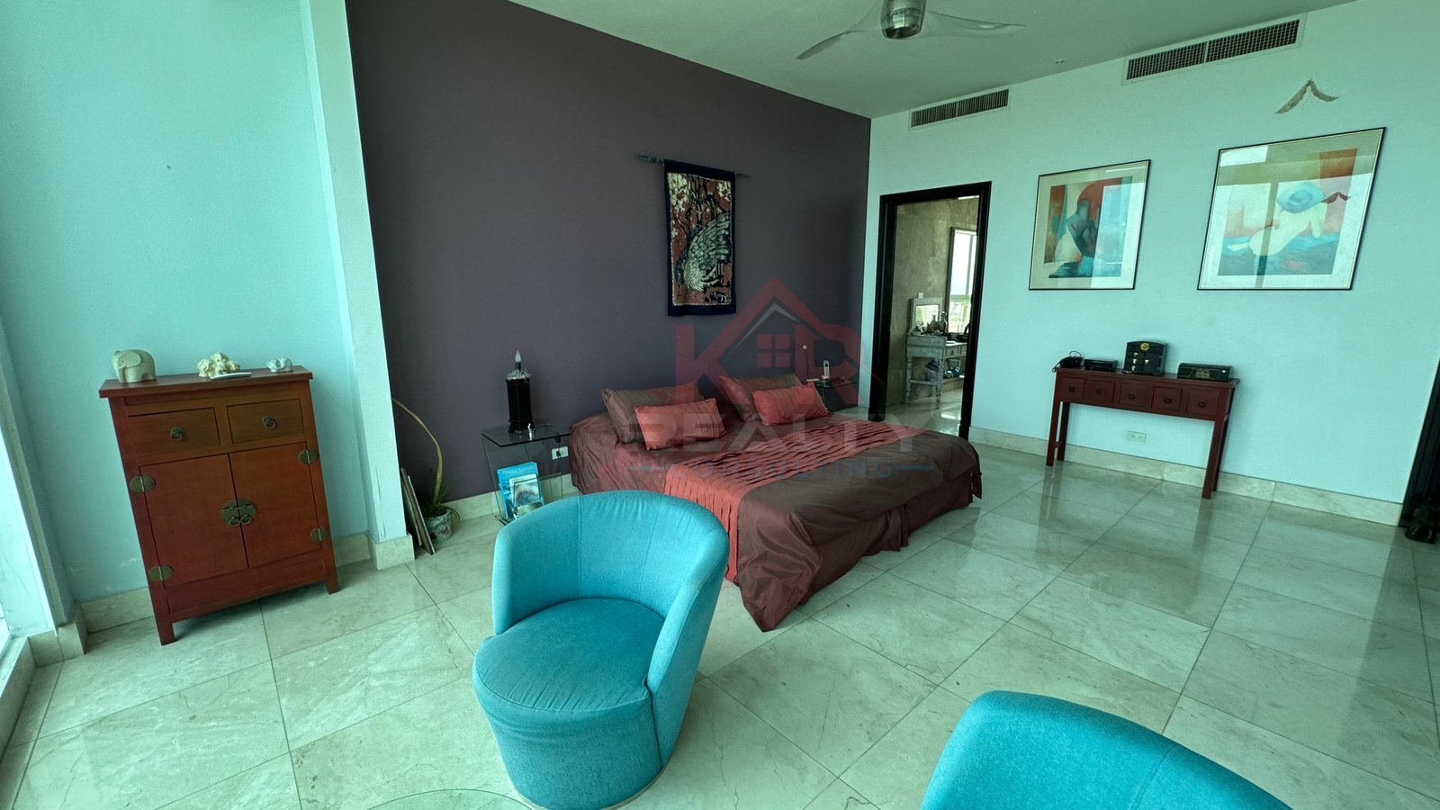 VENTA DE APARTAMENTO EN COSTA DEL ESTE EN EL P.H. VITRI REMODELADO. VENTA DE APARTAMENTO EN COSTA DEL ESTE EN EL P.H. VITRI REMODELADO.