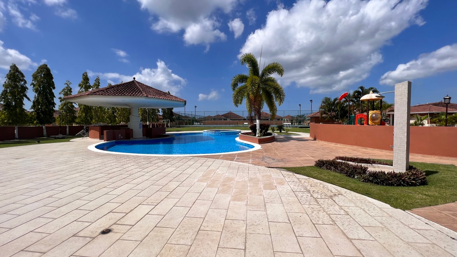 CASA EN VENTA EN COSTA SUR P.H SUNSET CASA EN VENTA EN COSTA SUR P.H SUNSET