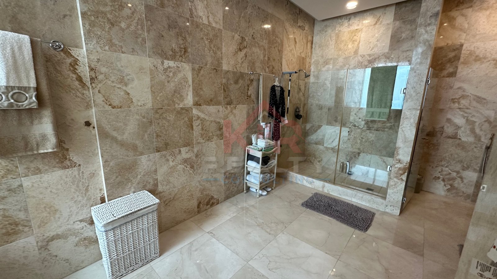 APARTAMENTO EN VENTA EN P.H VITRI COSTA DEL ESTE APARTAMENTO EN VENTA EN P.H VITRI COSTA DEL ESTE
