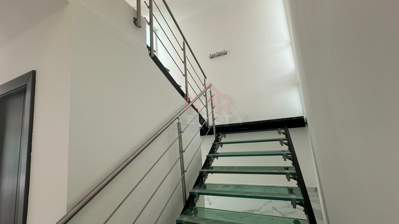 VENTA DE CASA EN COSTA ESMERALDA COSTA SUR, DE LUJO REMODELADA. VENTA DE CASA EN COSTA ESMERALDA COSTA SUR, DE LUJO REMODELADA.