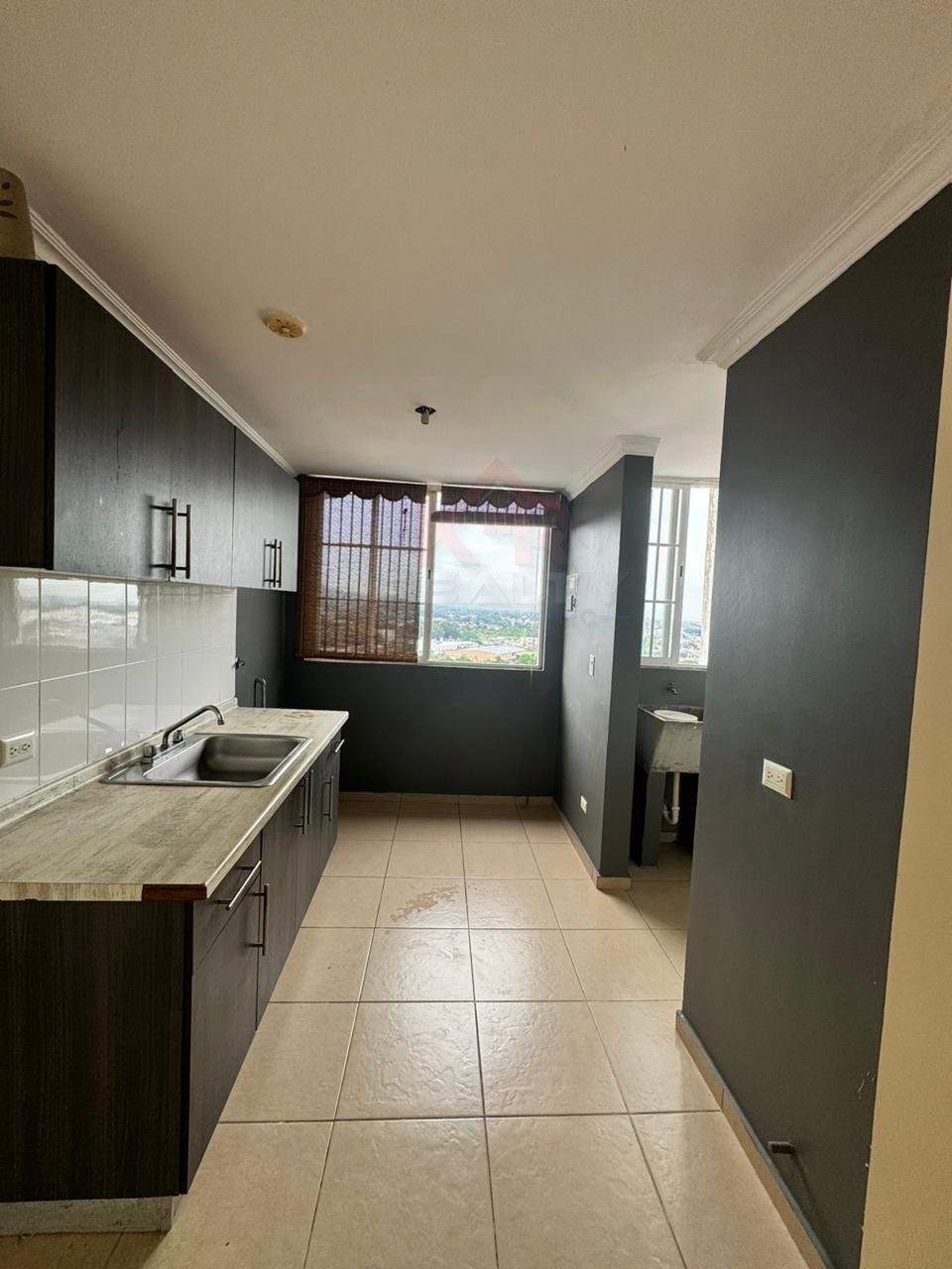 ALQUILER DE APARTAMENTO EN EL CRISOL PH MYSTIC HILLS