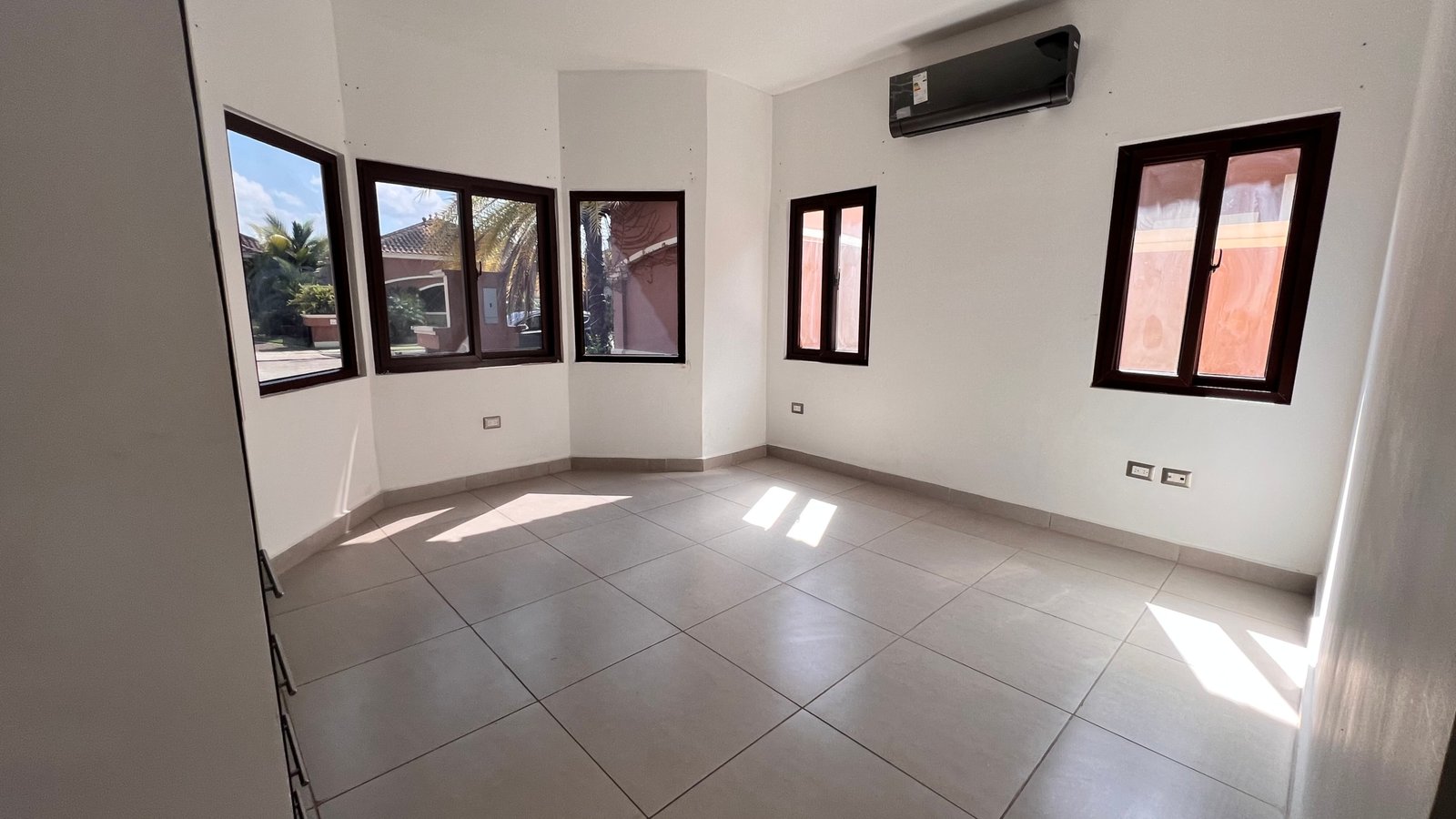 CASA EN VENTA EN COSTA SUR P.H SUNSET CASA EN VENTA EN COSTA SUR P.H SUNSET