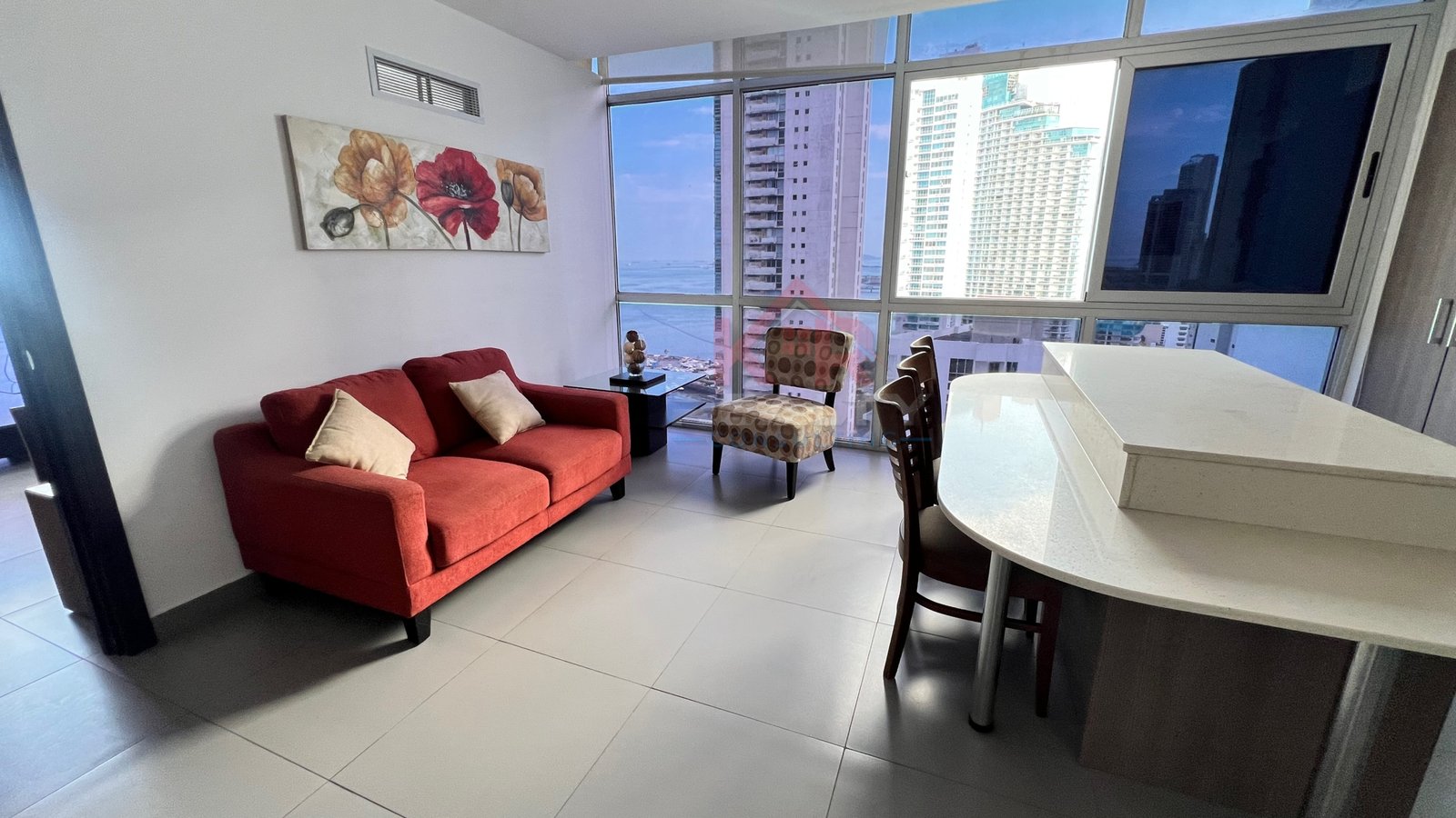 VENTA DE APARTAMENTO EN COLORES DE BELLA VISTA AMOBLADO , NEGOCIABLE