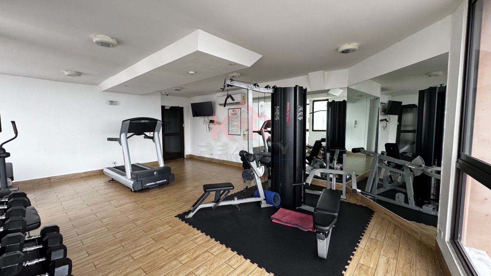 APARTAMENTO EN VENTA EN P.H SAN FRANCISCO BAY
