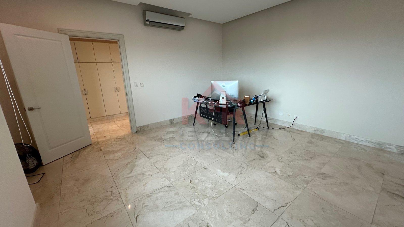 APARTAMENTO EN VENTA EN P.H VITRI COSTA DEL ESTE APARTAMENTO EN VENTA EN P.H VITRI COSTA DEL ESTE