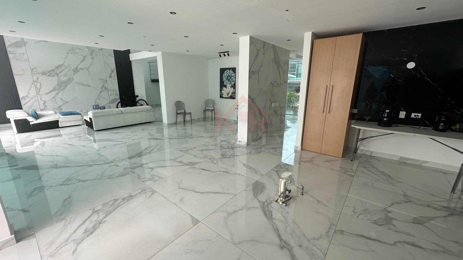 VENTA DE CASA EN COSTA ESMERALDA COSTA SUR, DE LUJO REMODELADA. VENTA DE CASA EN COSTA ESMERALDA COSTA SUR, DE LUJO REMODELADA.