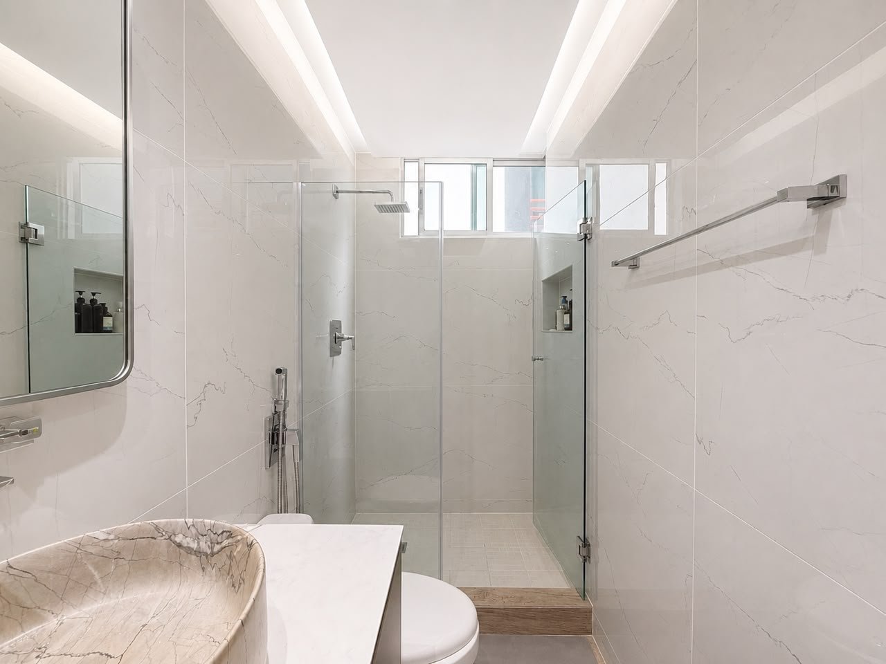 APARTAMENTO REMODELADO EN PH SOL DEL ESTE, COSTA DEL ESTE | 147 M²