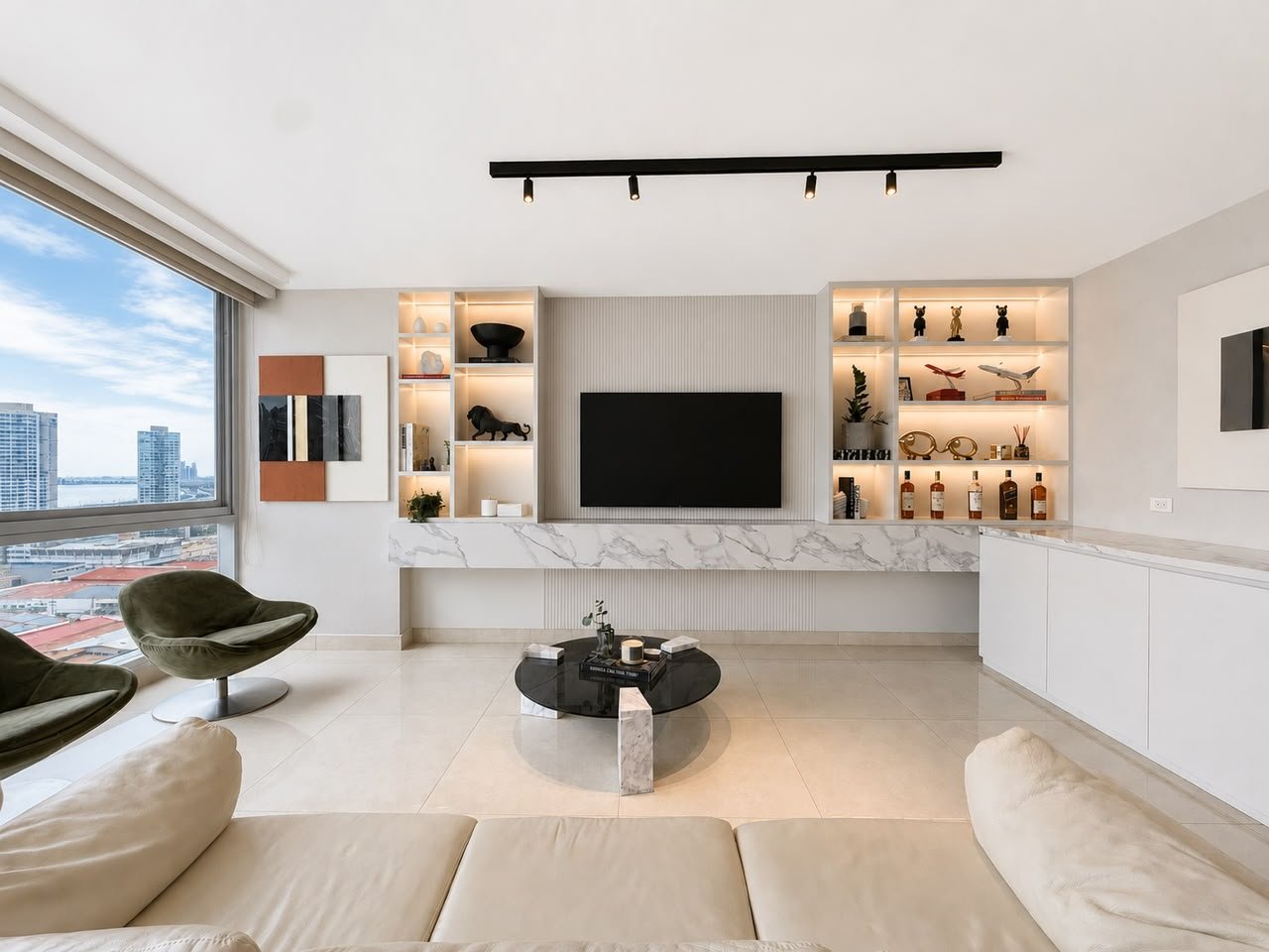 APARTAMENTO REMODELADO EN PH SOL DEL ESTE, COSTA DEL ESTE | 147 M²
