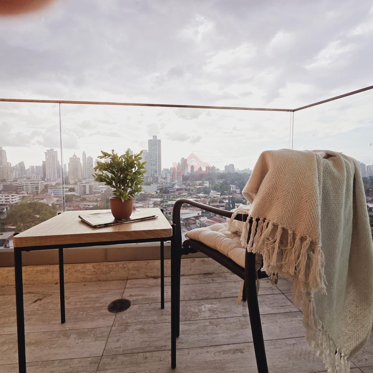 APARTAMENTO EN VENTA – PH QUARTIER DEL MAR, COCO DEL MAR